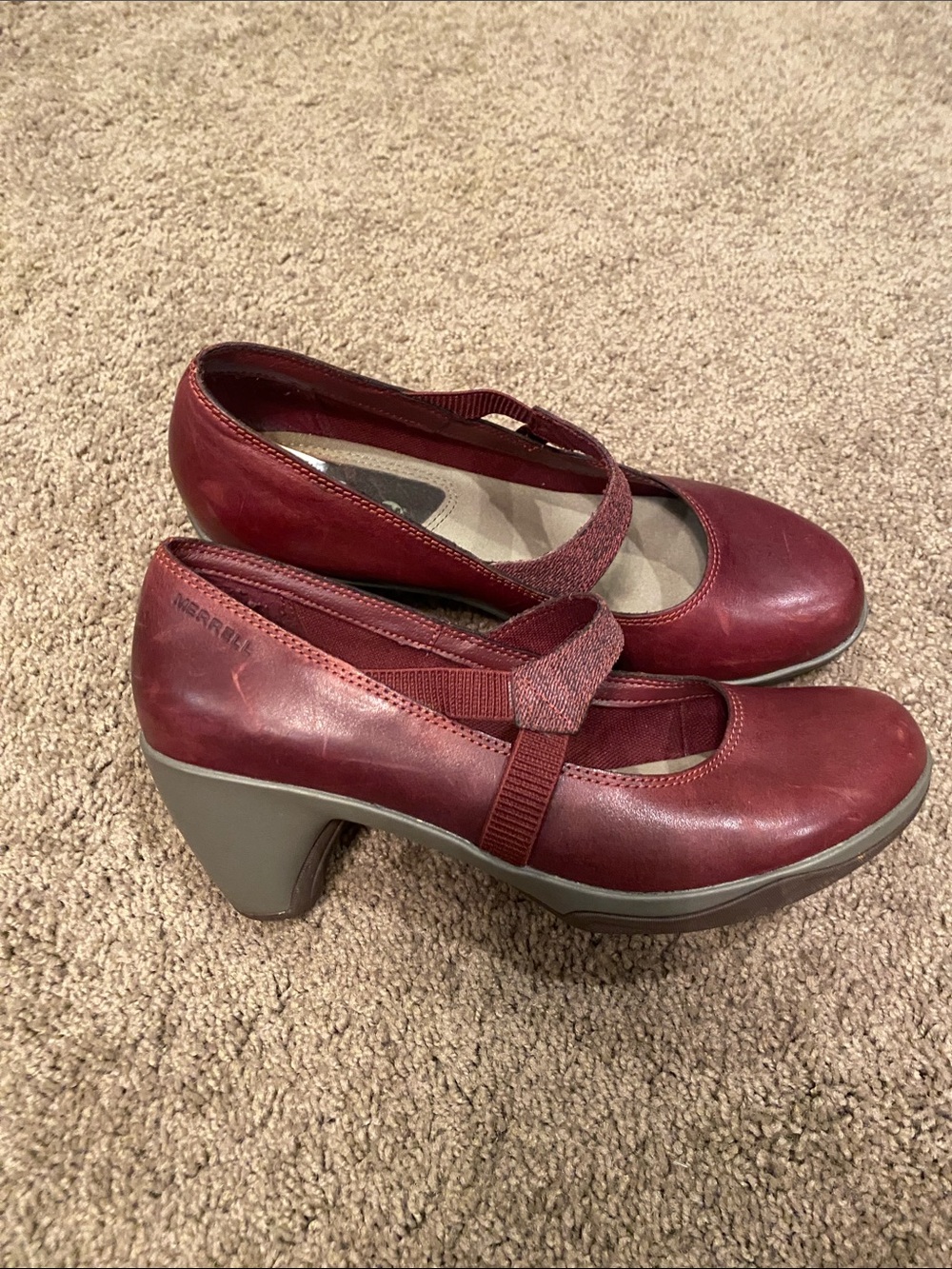 Merrell burgandy leather Mary Jane